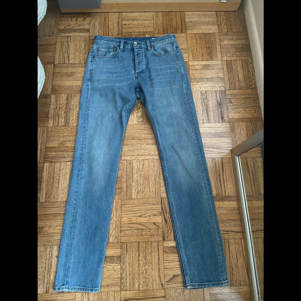 Rag and Bone Fit 2 size 31 mid-light wash jeans